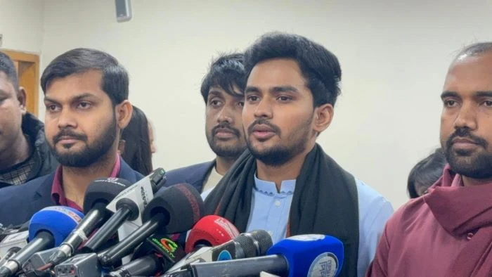 তারেক রহমানের বিরুদ্ধে নির্বাচনী আচরণবিধি লঙ্ঘনের অভিযোগ আসিফ মাহমুদের