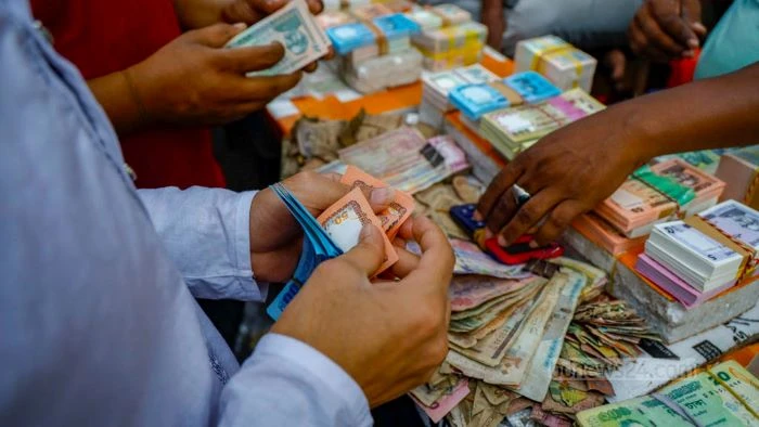 ধনী হতে চাইলে এড়াতে হবে এই অভ্যাসগুলো