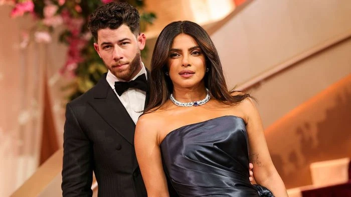 গোল্ডেন গ্লোবস ২০২৬ মাতালেন প্রিয়াঙ্কা-নিক, নজর কেড়েছে নীল হিরের আংটি