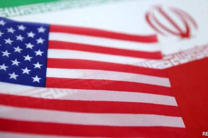 উত্তেজনার মাঝেই আলোচনার টেবিলে যুক্তরাষ্ট্র ও ইরান