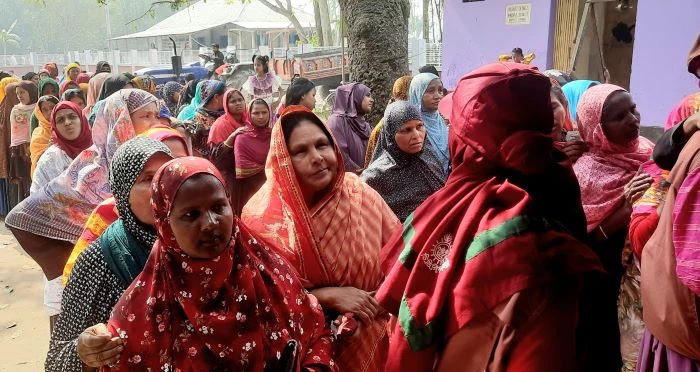 নীলফামারী-১ আসনে ভোটারদের স্বতস্ফুর্ত উপস্থিত  