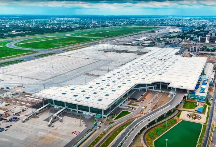 অন্তর্বর্তী সরকারের মেয়াদে চালু হচ্ছে না থার্ড টার্মিনাল, সিদ্ধান্ত নেবে পরবর্তী সরকার