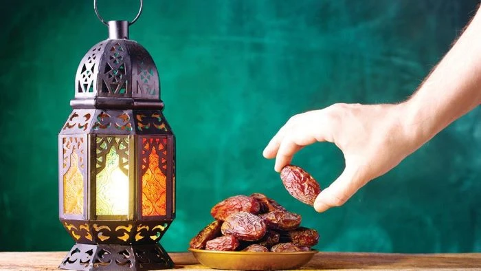 ইফতারের বিষয়ে প্রিয়নবী (সা.)-এর ১০টি গুরুত্বপূর্ণ দিকনির্দেশনা