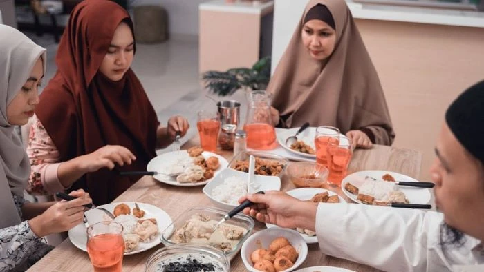 সেহরিতে কোন খাবার খেলে সারাদিন ক্ষুধা ও তৃষ্ণা থাকে না