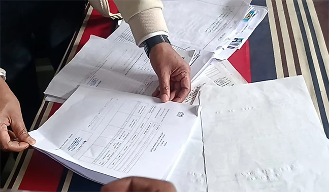 ভোট গণনার আগেই ফলাফল শিটে স্বাক্ষর, প্রিজাইডিং কর্মকর্তা প্রত্যাহার