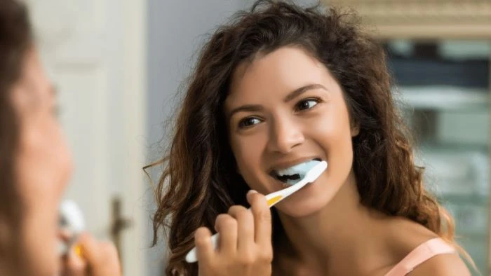 রাতে দাঁত ব্রাশ না করলে বাড়ে হার্ট অ্যাটাকের ঝুঁকি: গবেষণায় চাঞ্চল্যকর তথ্য