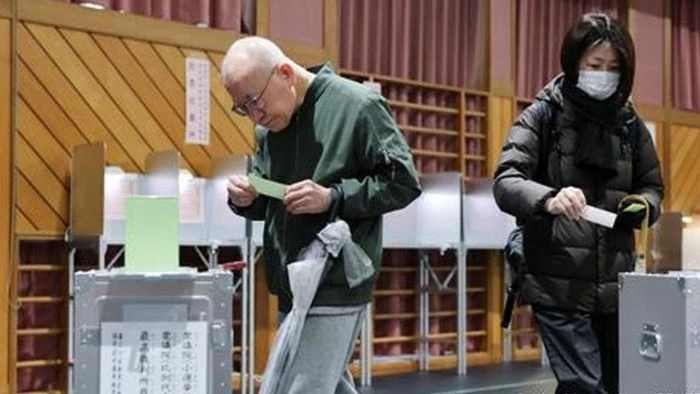 জাপানে জাতীয় নির্বাচনের ভোটগ্রহণ শুরু: ভাগ্য নির্ধারিত হচ্ছে প্রথম নারী প্রধানমন্ত্রীর