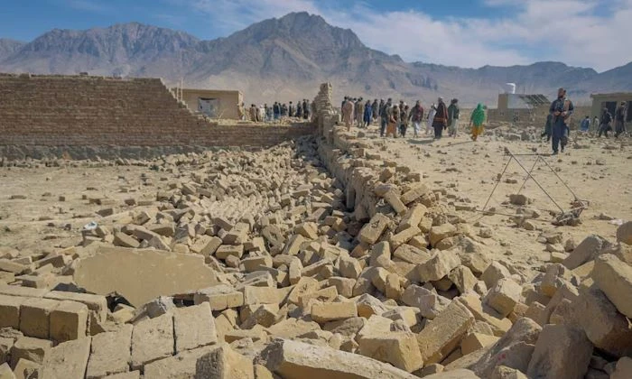 আফগানিস্তানে পাকিস্তানের বিমান হামলায় ছয়জনের মৃত্যু