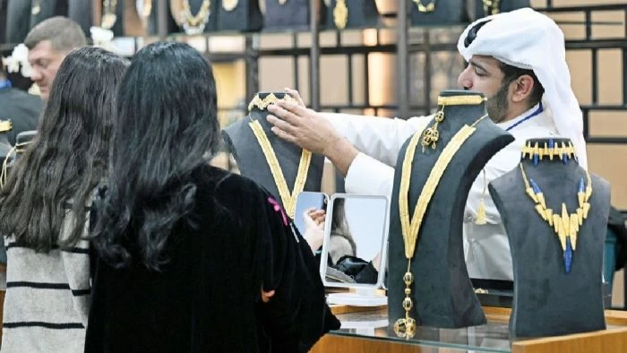 বিশ্ববাজারে স্বর্ণের দাম চার মাসের মধ্যে সর্বনিম্নে