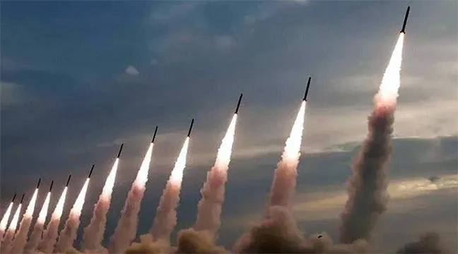 মধ্যপ্রাচ্যে ইরানের ‘৫০তম অভিযান’, লক্ষ্য ৫ দেশের মার্কিন ঘাঁটি