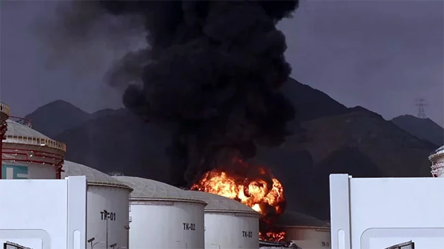 দশম দিনে ইরান যুদ্ধ: কাতার-সৌদি-আমিরাতে মুহুর্মুহু হামলা