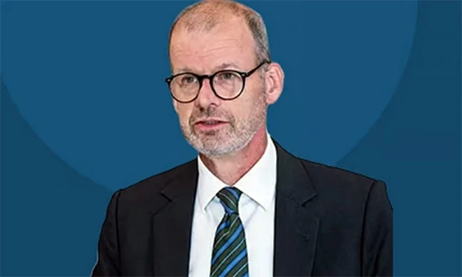 এক দশকে বাংলাদেশের অর্ধেক তরুণ চাকরি পাননি: বিশ্বব্যাংক