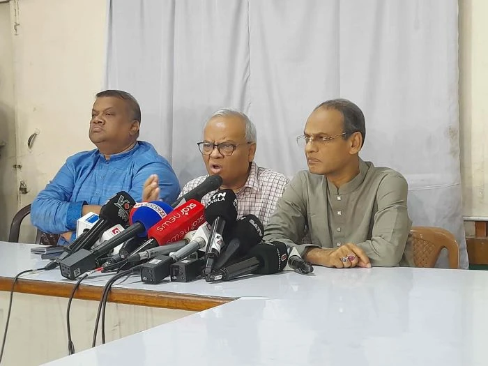 এক শ্রেণির মানুষ বিএনপির বিরুদ্ধে অবান্তর কথা ও মিথ্যাচার করছে: রিজভী