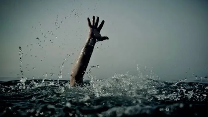 পানিতে ডুবে গেলে যেভাবে উদ্ধার ও প্রাথমিক চিকিৎসা দিতে হবে