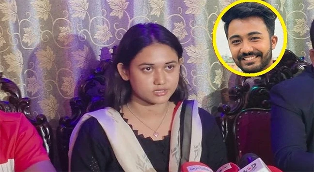 ‘গিটার শেখানোর নামে বাসায় নিয়ে শারীরিক সম্পর্ক করে’