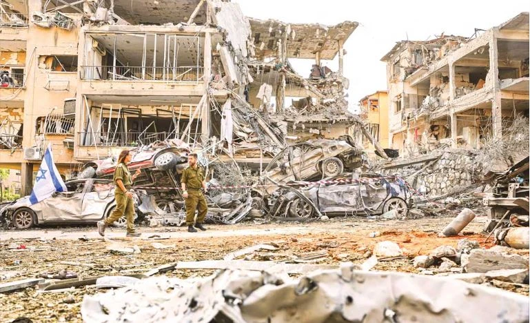 ট্রাম্পের ভাষণ শেষ না হতেই তেলআবিব ও হাইফায় ইরানের সিরিজ ক্ষেপণাস্ত্র হামলা