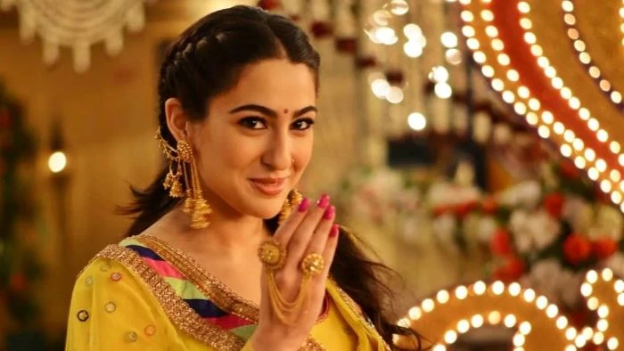 ভুল মানুষের সাথে সংসার করার চেয়ে একা থাকা অনেক ভালো: সারা আলি খান