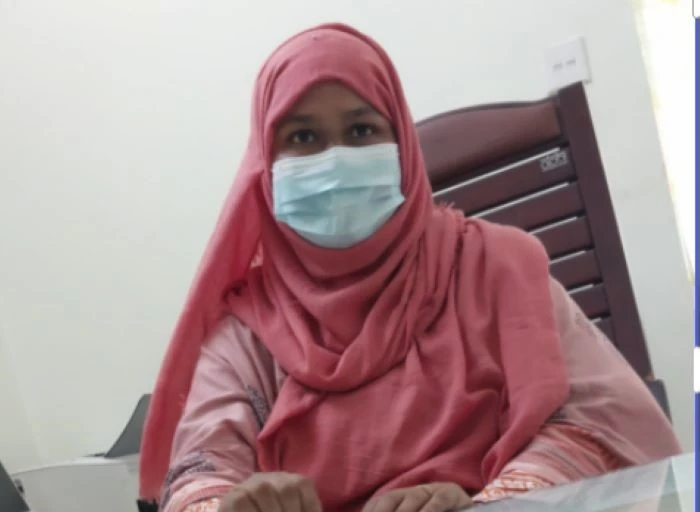এই হাসপাতালের দেয়ালে দেয়ালে দালাল , হাসপাতাল ডেভেলপ করতে গেলে আরো বিশ বছর লাগবে!