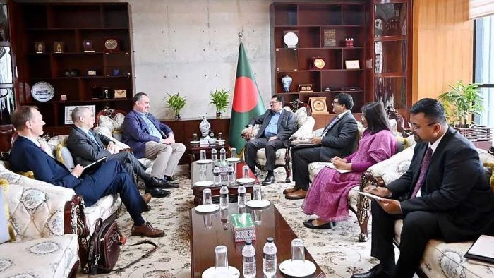 ‘যুক্তরাষ্ট্রের ওপর বাজি ধরলে পস্তাতে হবে না’ : মার্কিন রাষ্ট্রদূত
