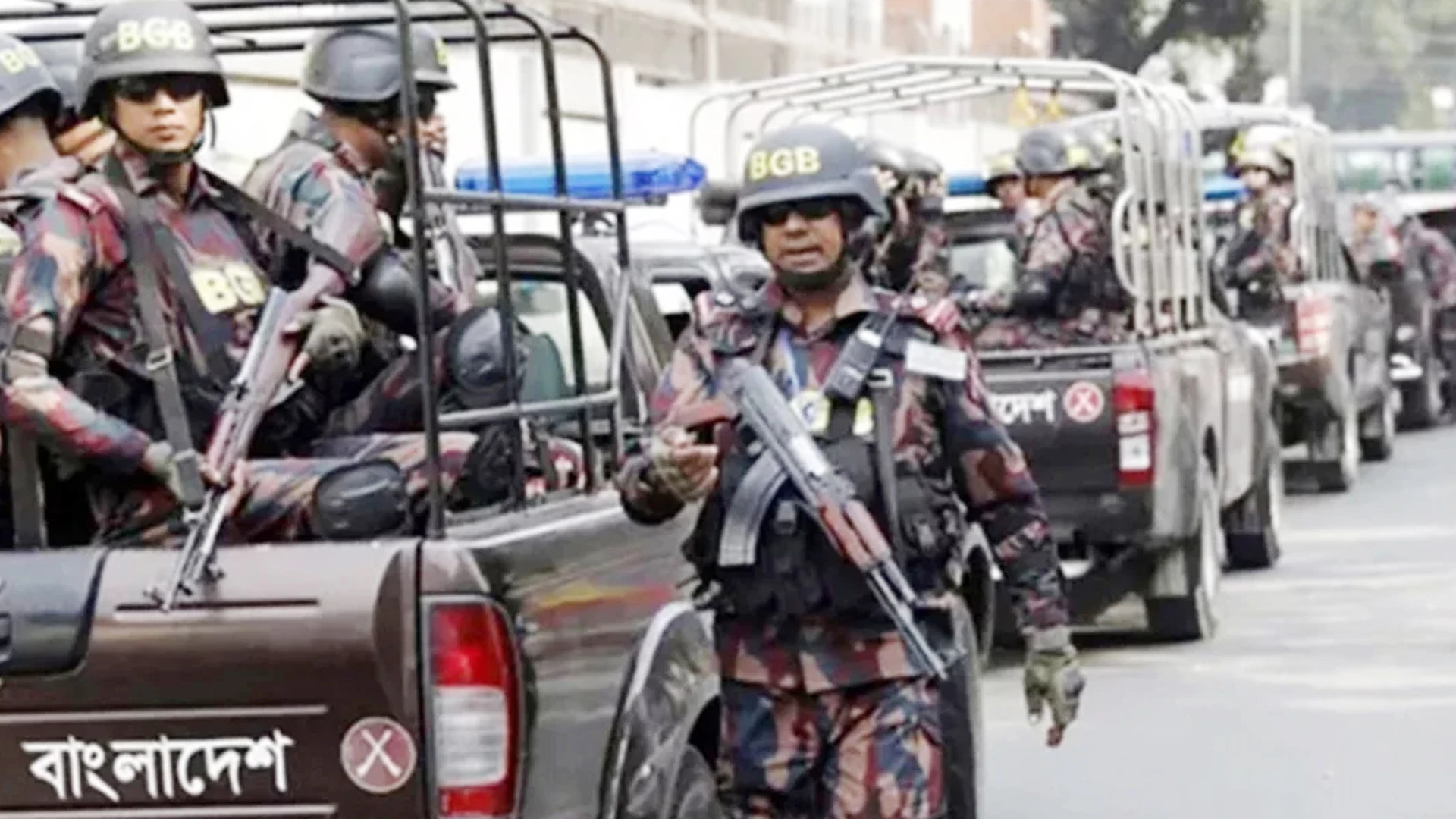 রাজধানীতে নাশকতা ঠেকাতে বিজিবি মোতায়েন, বিভিন্ন স্থানে কঠোর নিরাপত্তা জোরদার