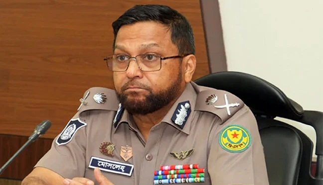 ব্যাটারিচালিত রিকশা উচ্ছেদ ডিএমপির একার পক্ষে সম্ভব নয়: কমিশনার