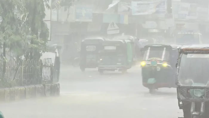 ২৪ ঘণ্টায় দেশের সর্বোচ্চ বৃষ্টিপাত ফেনীতে, রেকর্ড ১০৩ মিলিমিটার