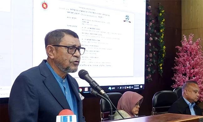 শুধু ওষুধ দিয়ে জাতিকে রোগ থেকে বাঁচানো সম্ভব নয়: স্বাস্থ্যমন্ত্রী