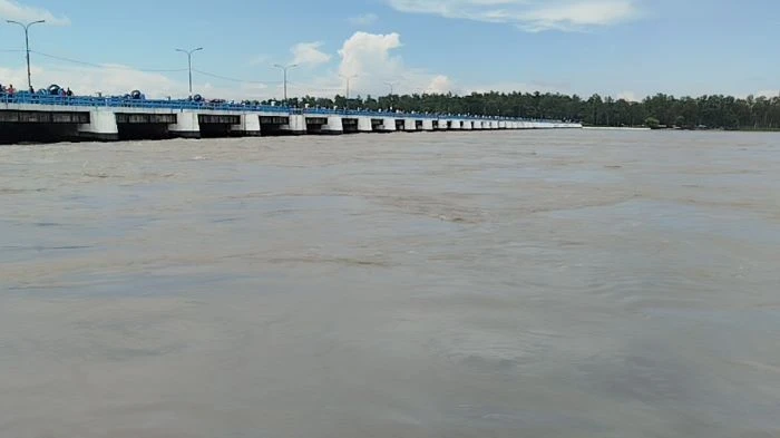 তিস্তায় পানি বৃদ্ধি ও বিপৎসীমা অতিক্রমের পর স্বস্তি, পানি এখন বিপদসীমার ১৬ সেন্টিমিটার নিচে