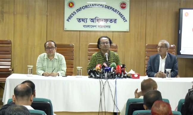 শেখ হাসিনার রাজনৈতিক ভবিষ্যৎ এই দেশে আর নেই: তথ্য উপদেষ্টা  (ভিডিও)