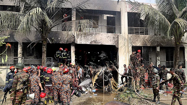 মাইলস্টোন ট্র্যাজেডি: যুদ্ধবিমান বিধ্বস্ত হওয়ার যে কারণ উঠে এসেছে তদন্তে