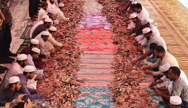 শাহজালাল (রহ.) মাজারের দানবাক্স খুলতেই বেরিয়ে এলো চাঞ্চল্যকর তথ্য