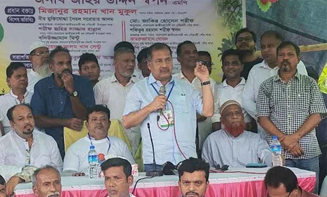 ফ্যামিলি কার্ড বিতরণে অনিয়ম হলে কঠোর ব্যবস্থা: তথ্যমন্ত্রী