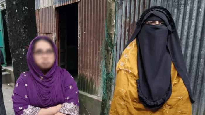 এক প্রবাসীকে বিয়ে করে স্ত্রীর স্বীকৃতির দাবিতে দুই নারীর অনশন, স্বামী পলাতক