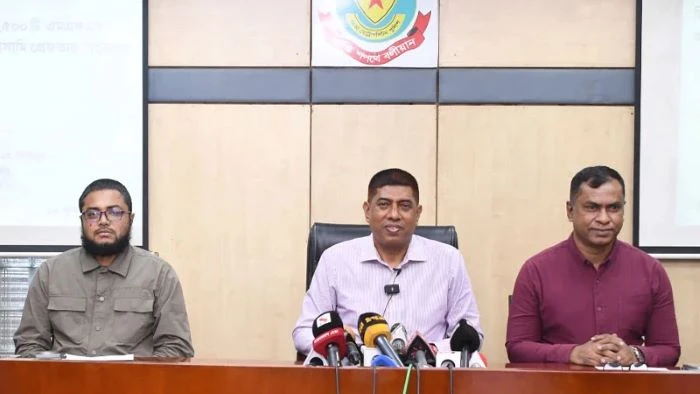 অনলাইন জুয়ার অর্থ লেনদেন: ৬ সদস্যের চক্র গ্রেপ্তার, জব্দ ৬,৬০০ এমএফএস সিম