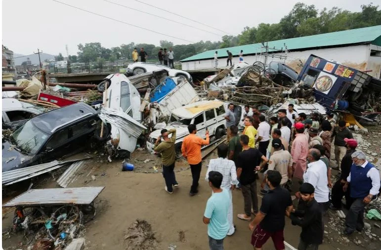 উত্তর ভারতে বন্যা ও ভূমিধসে অন্তত ২৫ জনের মৃত্যু