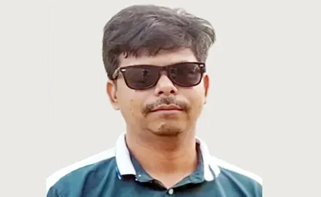 সেলুন থেকে বের হতেই যুবদল নেতা রুবেলকে কুপিয়ে হত্যা