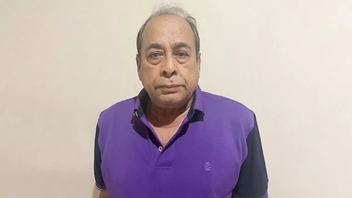 বিদেশি সাংবাদিকের বইয়ে মিলল মোজাফফরের লুকিয়ে থাকার চাঞ্চল্যকর তথ্য