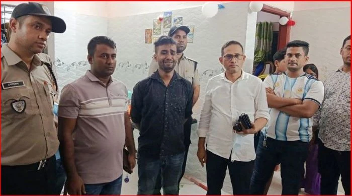 চাঁদপুরে মাদক কারবারিকে পালাতে সহায়তা, সোর্স গেলেন কারাগারে