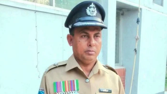 ফরিদপুরে বিদ্যুৎস্পৃষ্ট হয়ে পুলিশ পরিদর্শকের মৃত্যু
