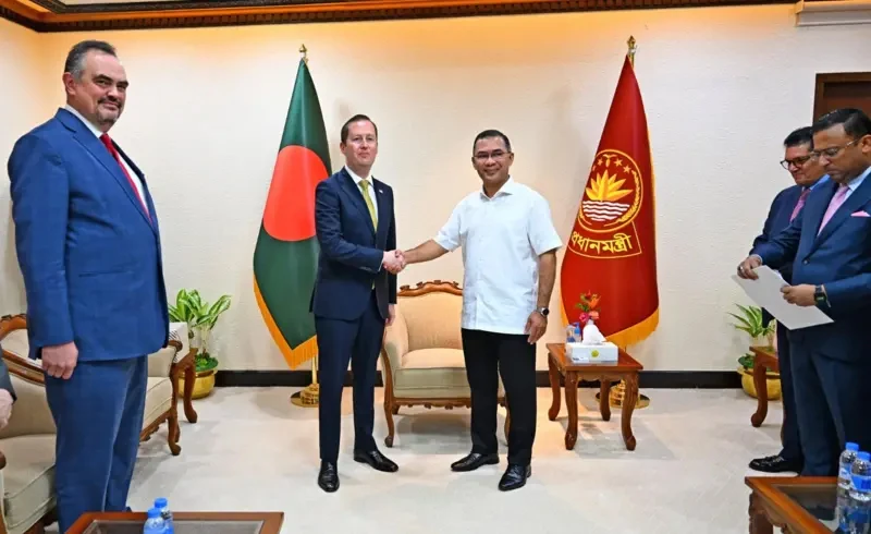 ডোনাল্ড ট্রাম্পের বিশেষ দূত সার্জিও গর ঢাকা সফরে কী বার্তা দিয়ে গেলেন?