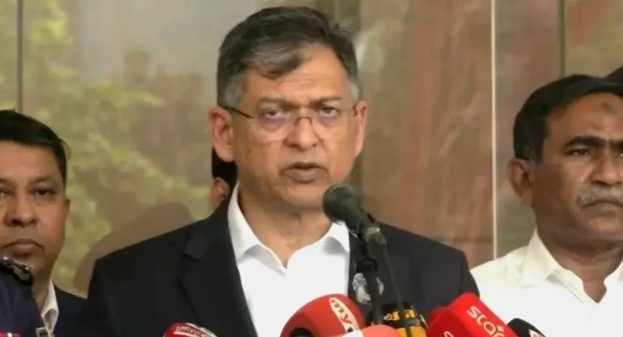 অস্ত্র উদ্ধারে তথ্য দিলে সর্বোচ্চ ২ লাখ টাকা পুরস্কার: স্বরাষ্ট্রমন্ত্রী