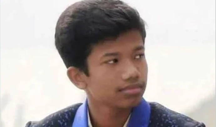 মোবাইল-টাকা ছিনতাই করে শিক্ষার্থী হত্যা, তিনজনের মৃত্যুদণ্ড