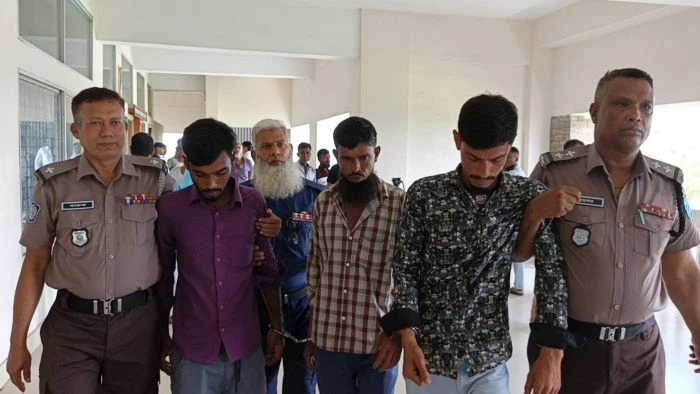 ফরিদপুরে স্কুলছাত্রীকে গণধর্ষণের দায়ে তিনজনের যাবজ্জীবন