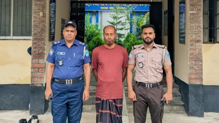 সালথায় কার্যক্রম নিষিদ্ধ আ.লীগ নেতা গ্রেপ্তার