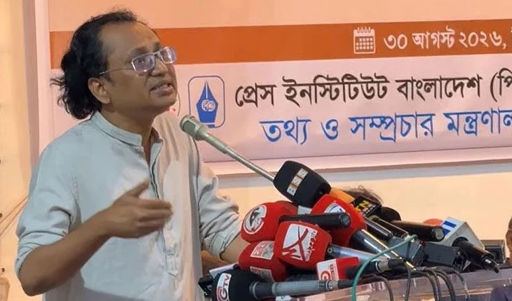মতপ্রকাশের ব্যাপারে সরকার ‘খুব উদার’: তথ্য উপদেষ্টা