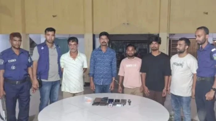 ডিবি-ডিজিএফআই পরিচয়ে যুবককে অপহরণ, ১৫ মিনিট পর যেভাবে উদ্ধার করল পুলিশ