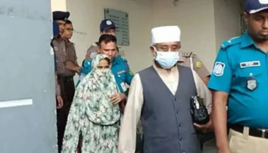 দ্বিতীয় স্ত্রীর আত্মহত্যার মামলা: আপসে জামিন পেলেন গাজী নজরুলের প্রথম স্ত্রীর