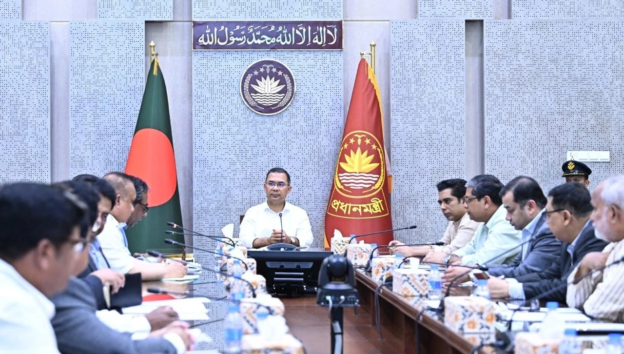 আগামী ১২ সে‌প্টেম্বর প্রধানমন্ত্রীর উদ্বোধনের মধ্য দিয়ে শুরু হবে ডেঙ্গু প্রতিরোধে তিন মাসব্যাপী বি‌শেষ অ‌ভিযান