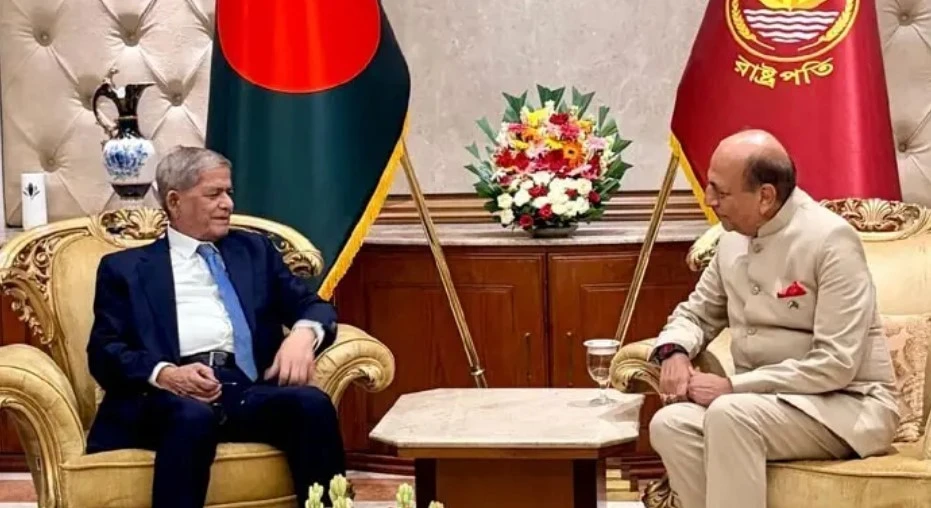 রাষ্ট্রপতির সঙ্গে ভারতীয় হাইকমিশনারের সাক্ষাৎ