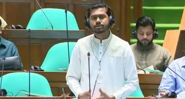 ‘যুক্তরাষ্ট্রকে পেছনে ফেলে রেমিট্যান্সের শীর্ষে ফের সৌদি আরব’
